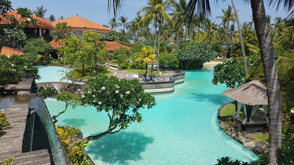 Pemilik hotel westin nusa dua bali