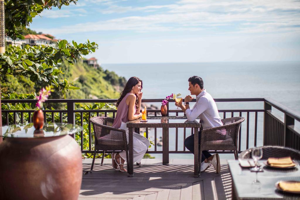 Banyan Tree Lăng Co Central Vietnam 21 World Luxury Hotel Awards Nominee